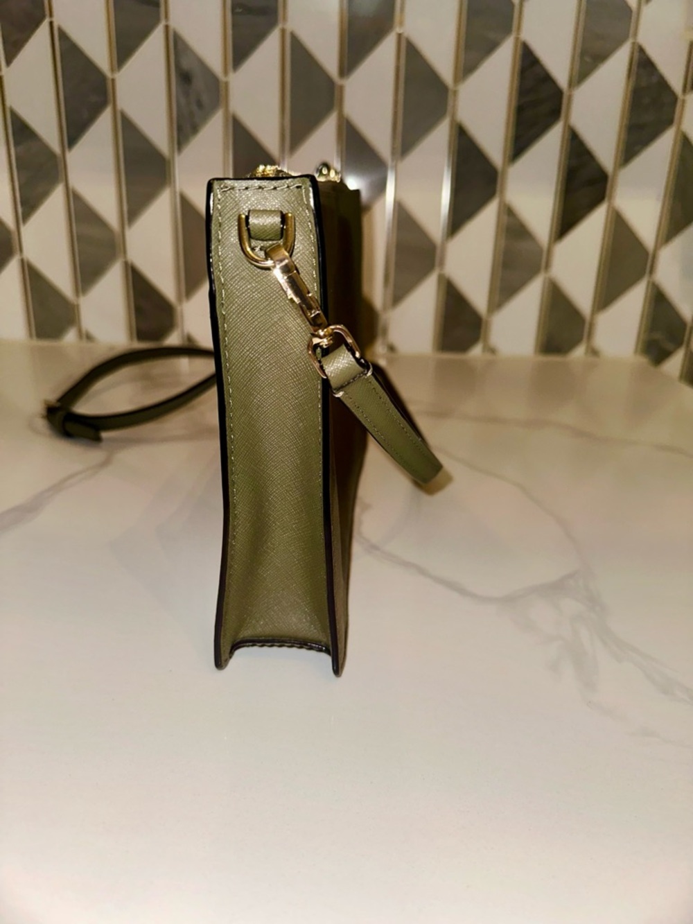Kate Spade Cameron Street Clarise Olive Green Saffiano Leather Crossbody - Picture 5 of 8